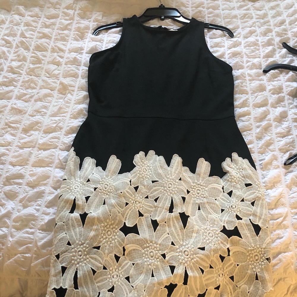 Black withe dress